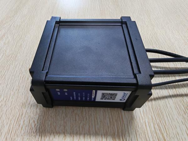 LC-530 多功能在线监测终端实拍 LC-530 多功能在线监测终端实拍